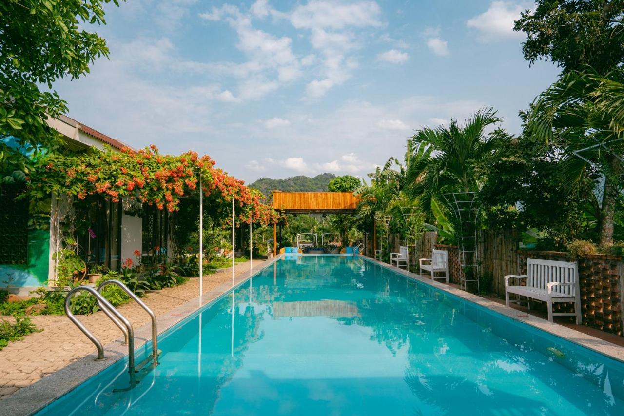 Commander Lodge Phong Nha Exteriör bild