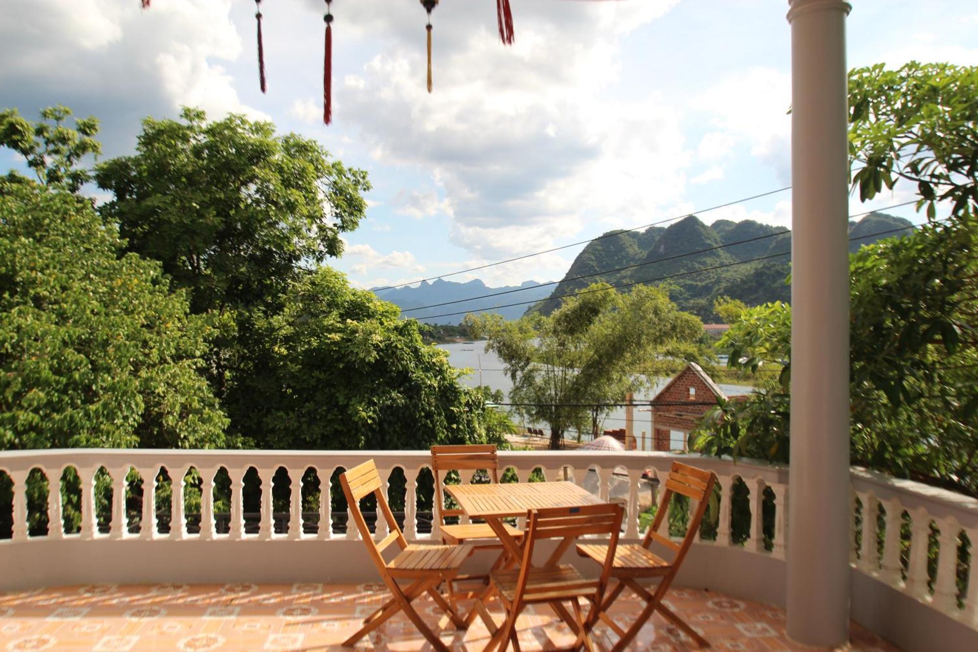 Commander Lodge Phong Nha Exteriör bild